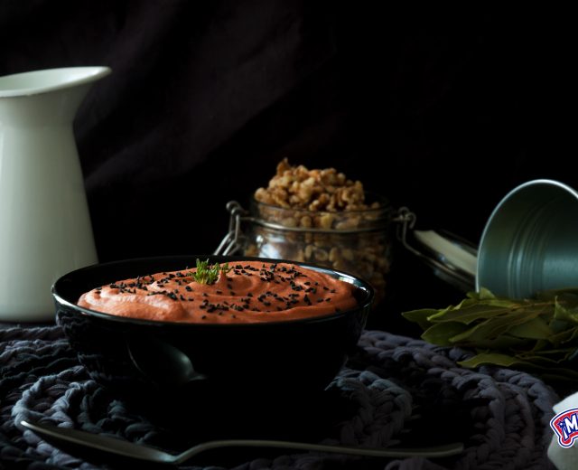 DIP cream red lentils