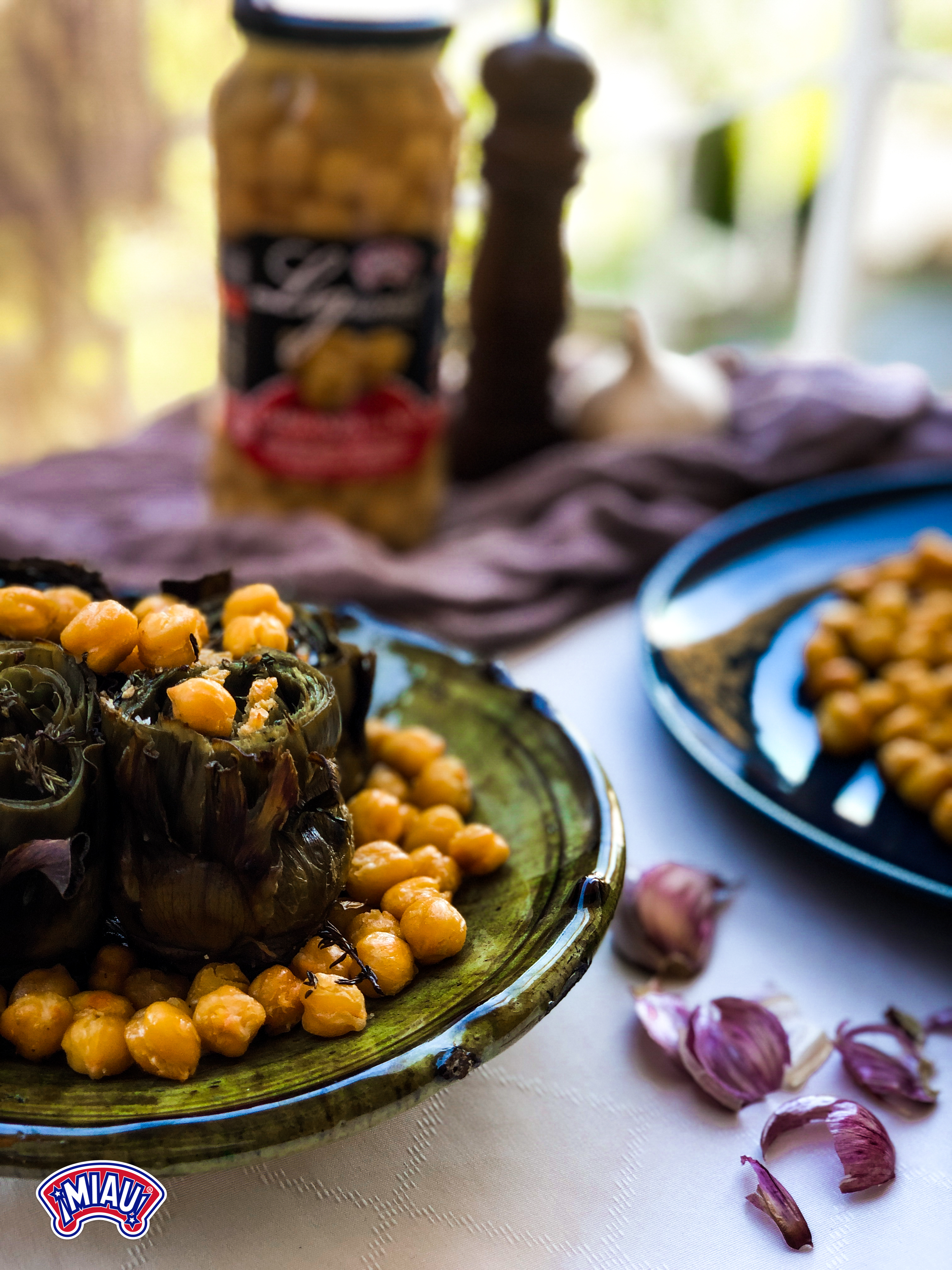 Garbanzos con alcachofas