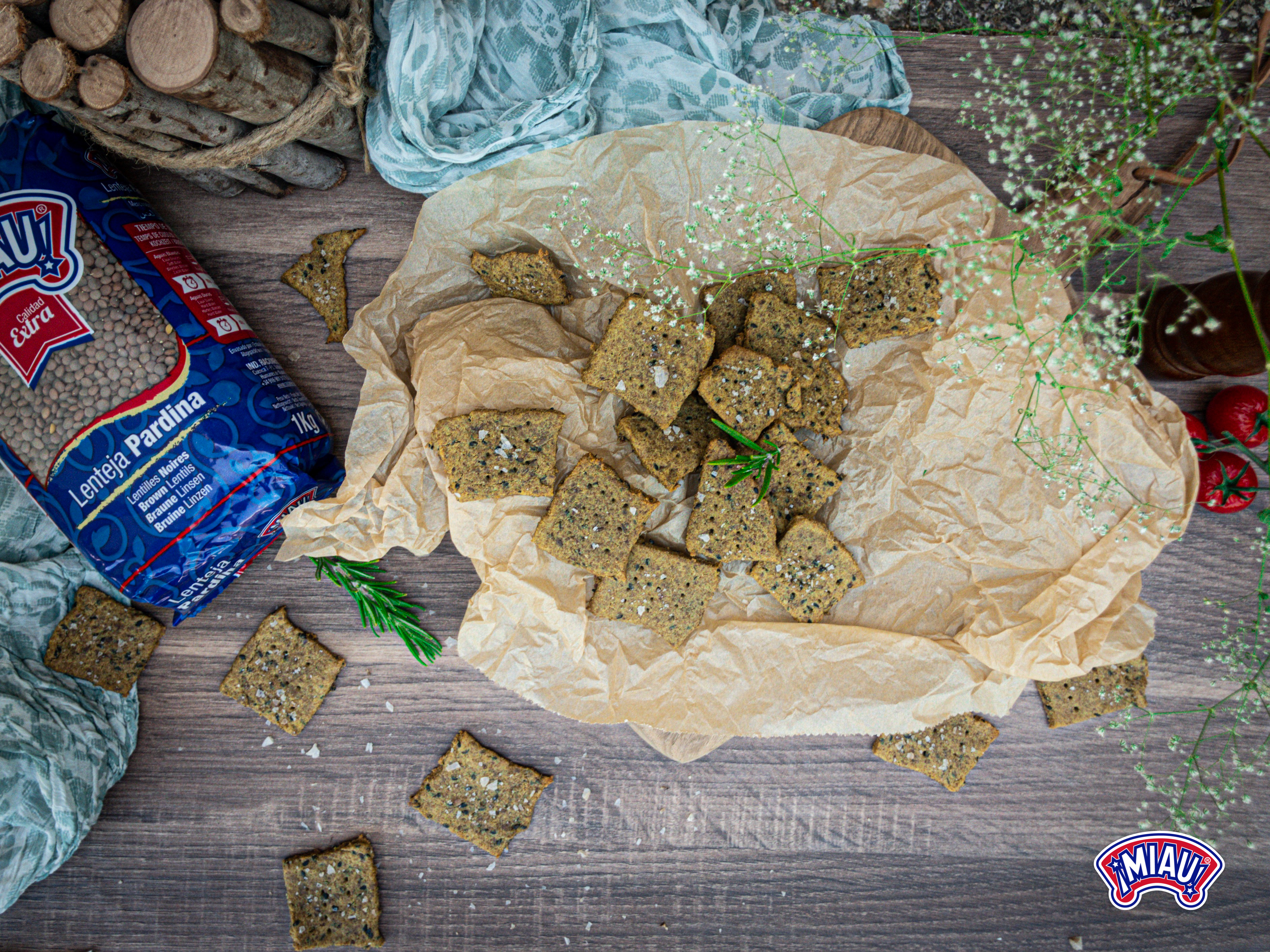 crackers lentils