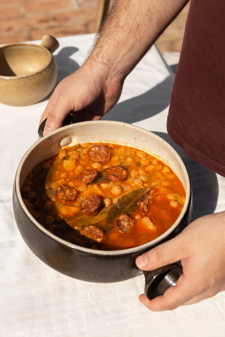Receta de cocido madrileño tradicional, paso a paso