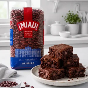 Brownie de chocolate hecho con alubias moradas MIAU
