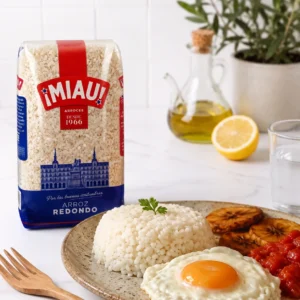 Arroz a la cubana con arroz redondo MIAU, huevo frito y platano