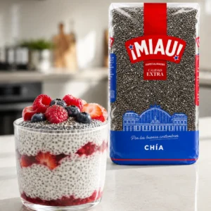 Pudding de chia MIAU con frutos rojos