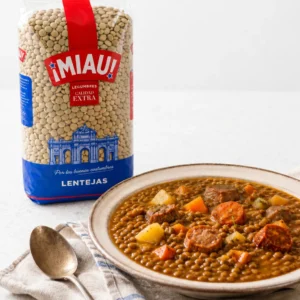 Lentejas MIAU guisadas con chorizo y patata